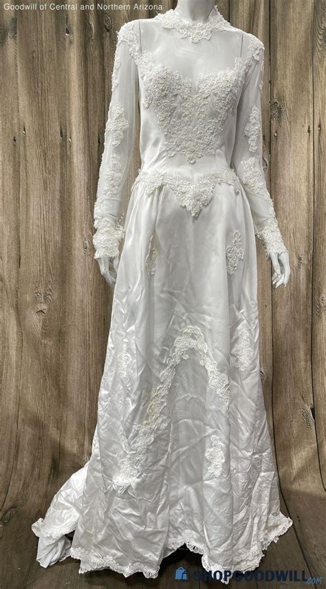 Can wedding gowns be worn again? .