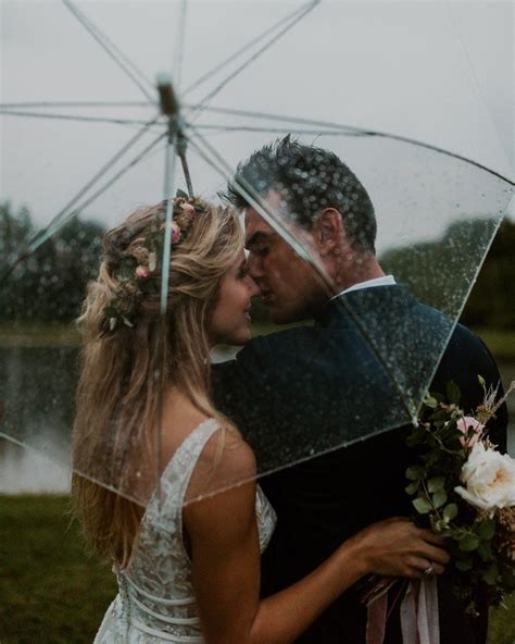 What can I do with an unwanted wedding dress? .