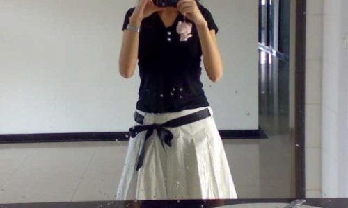 如何巧妙去除衣服染上的色