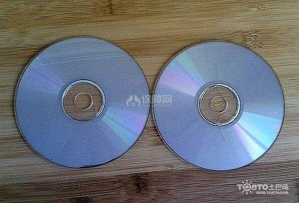 家居DIY:旧衣服改造收纳盒 环保又美观