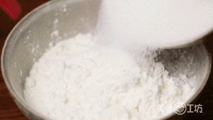 自制咸蛋黄-速成法!的做法 步骤1