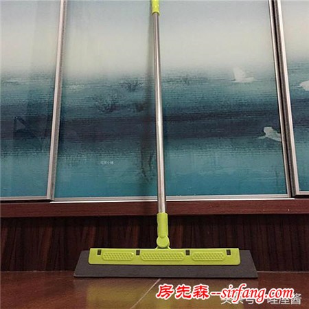 如何扫除家里拐拐角角的灰层、污渍？