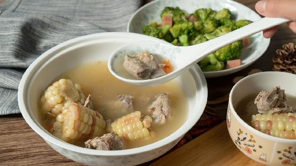 炖汤太油了怎么补救