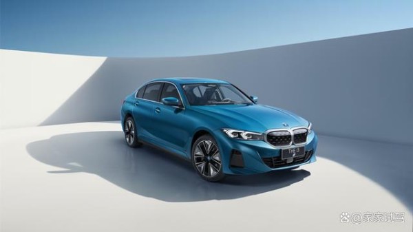 全新BMW i3领跑电动时代，打造电量新生活-有驾