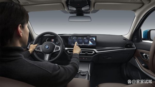 全新BMW i3领跑电动时代，打造电量新生活-有驾
