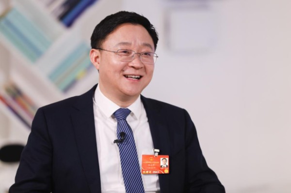 科大讯飞：用AI守护老龄社会，让机器人走进每个家庭