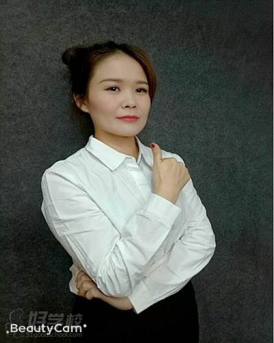 丹丹周芳老师