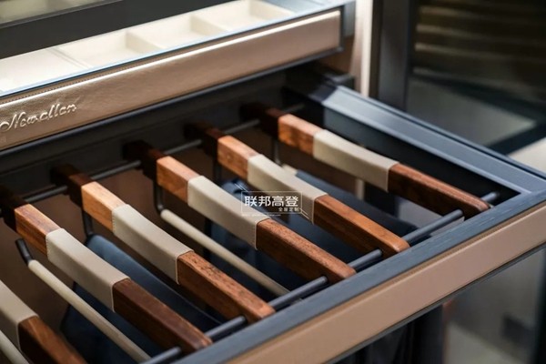 联邦高登全屋定制：升级卧室装备，做个摩登生活家