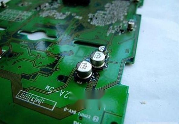 利用废旧光驱DIY CD播放机制作步骤图解【转译】小制作 第4张