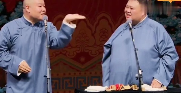 岳云鹏的相声太逗了，自己都被逗笑了，观众更是爆笑