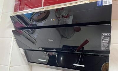 油烟机的清洗方法及注意事项（彻底清洗油烟机让厨房恢复清新） 第1张