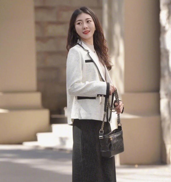 如何学会穿衣打扮自己？有哪些穿衣打扮技巧可以学习？ 第3张
