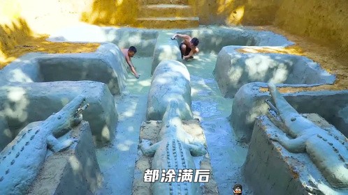 他拿了一个“鳄鱼蛋”，帮鳄鱼盖了一套房 