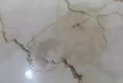 想让客厅更舒适又柔和？这些家装案例值得一看！