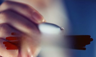 白板笔干嘛用的_白板使用的笔是什么笔_白板笔干了怎么办