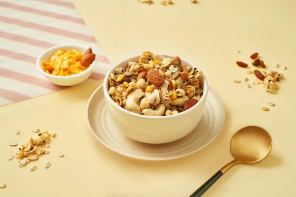 很多人当健康食品吃的“减肥零食”，竟是“增肥”利器！