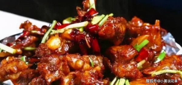 女性的养生之道适合常吃以下食物，可以清热解毒、去油除脂、去除多余脂肪