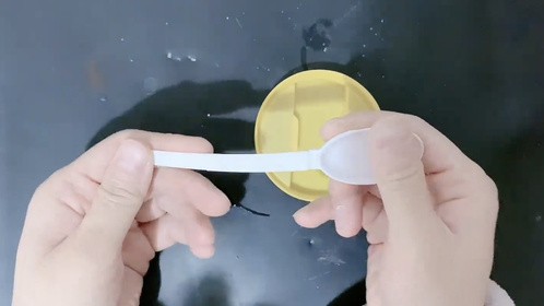 才知道八宝粥里面勺子隐藏的妙用，简直太实用，以后我再也不扔了