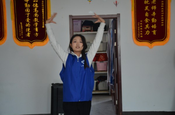 【青协】学院青年志愿者协会开展“微光筑梦，温暖同行”关爱特殊群体公益活动