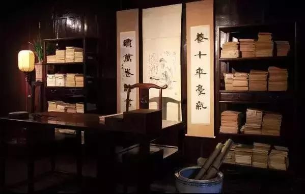 古人书房佳联, 情怀雅兴皆在其中