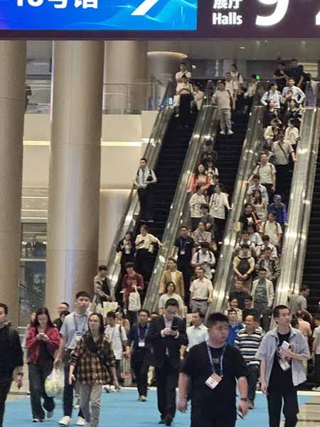 科技革新：未来生活的无限可能