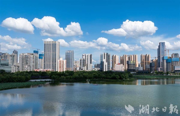 连续 35℃+！武汉唱起“小晴歌”