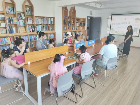 阜新市科技馆举办低碳主题科普讲座