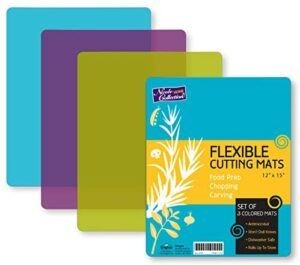 由塑料制成柔韧性很高的一款切菜板 Flexible Plastic Cutting Board Mats set