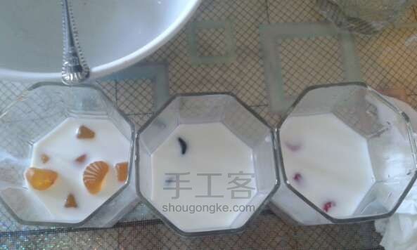 超简易布丁制作o( =•ω•= ) 美食教程 第2步