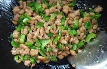 青椒炒鸡腿肉（大厨级别）