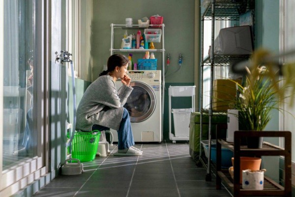 冬天衣物應否每天清洗?(圖片來源:電影《82年生的金智英》劇照)