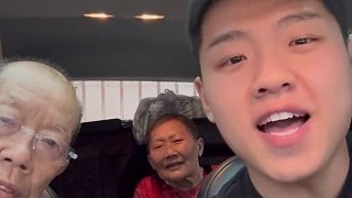 乐山美食还是太权威了! #彩旗#vlog#旅行 #乐山美食 #乐山大佛