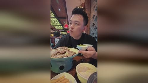 早点没赶上，也得来上一顿烧卖真顶！