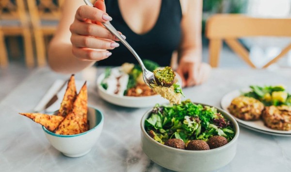 素食或素食饮食可以帮助治疗体重吗? 2025年6月
