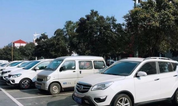 车子一年跑多少公里正常？如果不到这个里程，妥妥的“资源浪费”-有驾