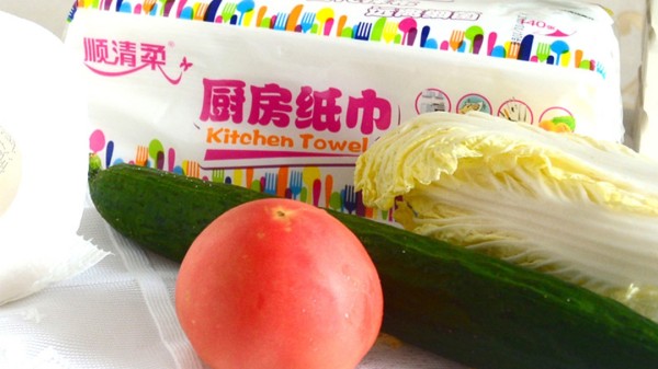一抹解决顽固油污，厨房清洁新革命