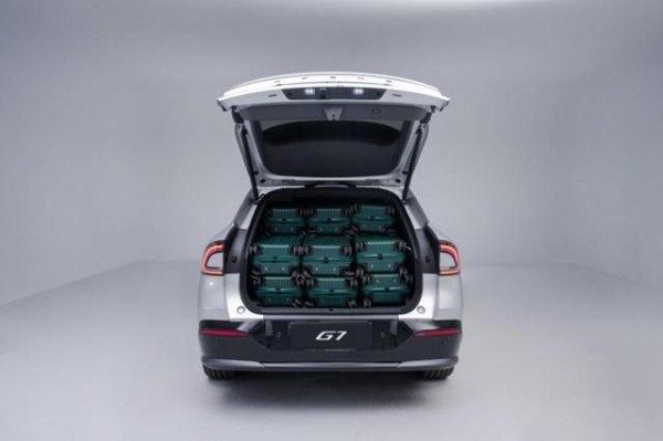 全球首款L3级AI汽车！小鹏G7预售，23.58万起-有驾