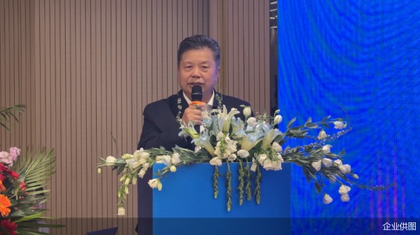 燕京书画社社长石占成