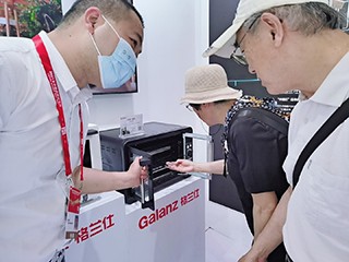 再现颠覆式创新 格兰仕电烤箱亮出中国品牌创造力