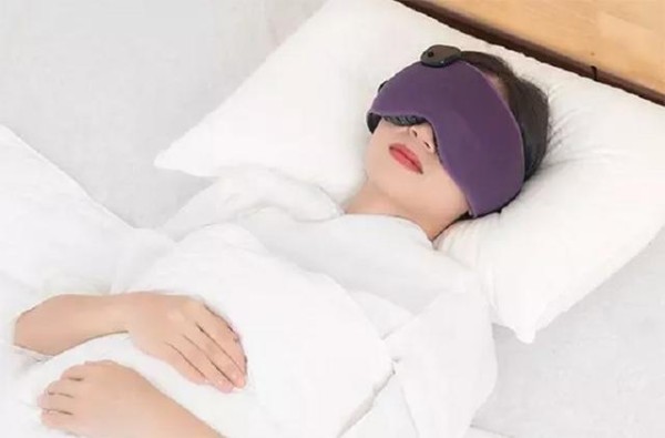 在手机面前想早睡太难啦！有了这些助眠神器，躺下5分钟轻松入睡