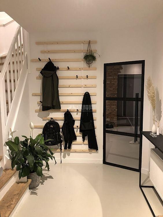 做家具剩下的木板diy 稍稍改造颜值高可当花架可收纳