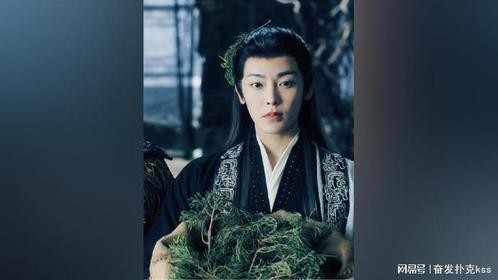 成了大妖的小卓把赵远舟打扁了