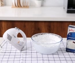 打发淡奶油小技巧的做法