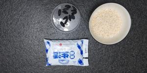 上班族三分钟营养燕麦早餐的做法 步骤1