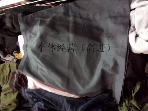 供应各种夏季旧衣服
