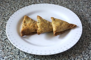  春节有哪些传统美食？