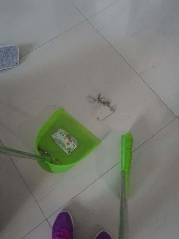 3招让你秒变生活高手！地面清洁神器、果蔬保鲜术大揭秘 第5张