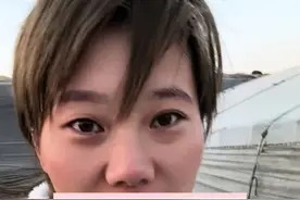 今天通过镜头给大家看看我们真实的生活,每天的生活很重复,但是绝对充实,忙起来的感觉真的很好#服务三农支持三农 #农村生活 #记录真实生活 #我的乡村生活 #内容过于真实视频封面