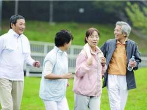养老院告诉你老年人需要补充哪些营养素