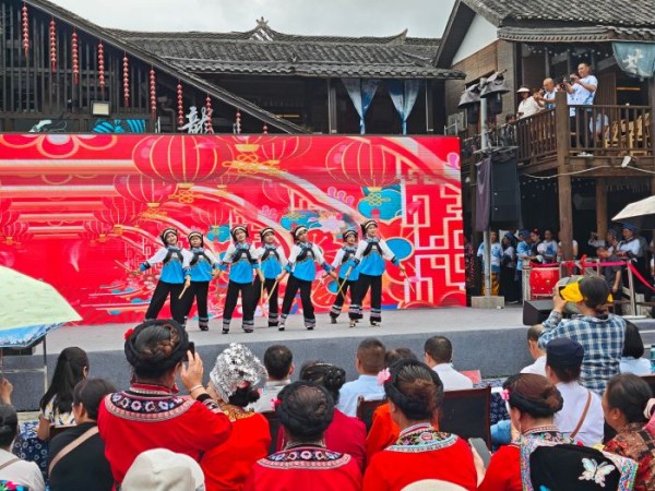 舞蹈《竹鼓庆丰年》 (4).jpg